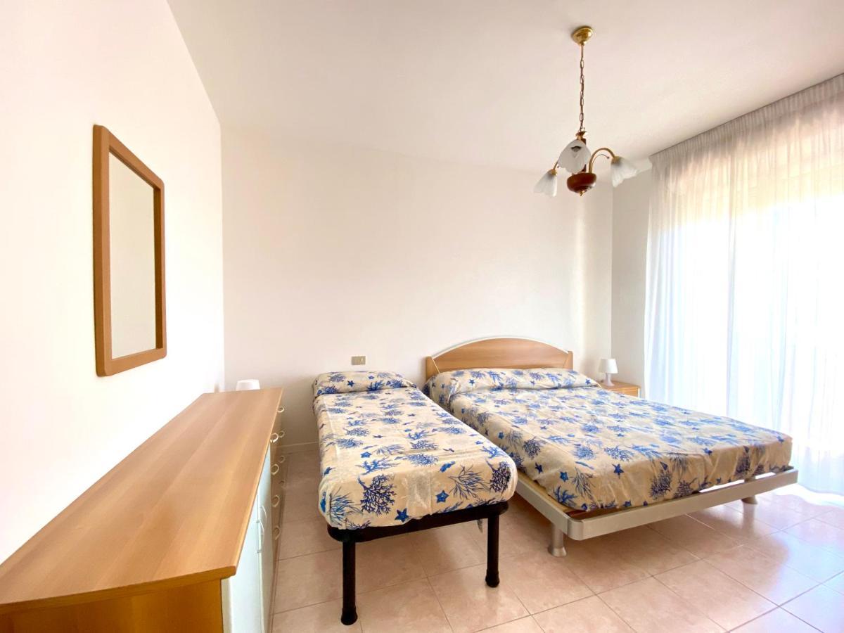 Residence Cristoforo Colombo - Carraro Immobiliare - Family Apartments 卡奥莱 外观 照片